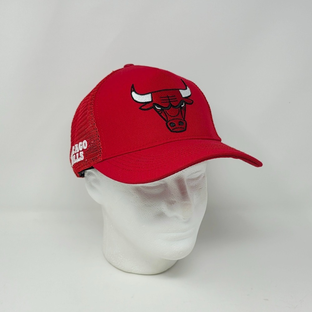 Pro Standard Chicago Bulls Snapback Trucker Hat Cap A Frame Adjustable Red NBA